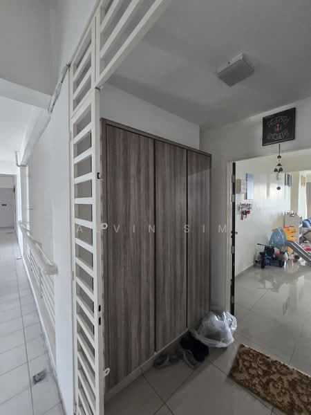 Kondominium untuk Dijual di Shineville Park - Alvin Sim - Corridor - PropertyGuru.com.my