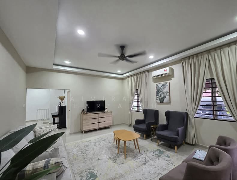 Bungalow for Sale in Taman Tenaga (Bandar Kinrara) - AimiRahim Hartanah - Living Room - PropertyGuru.com.my