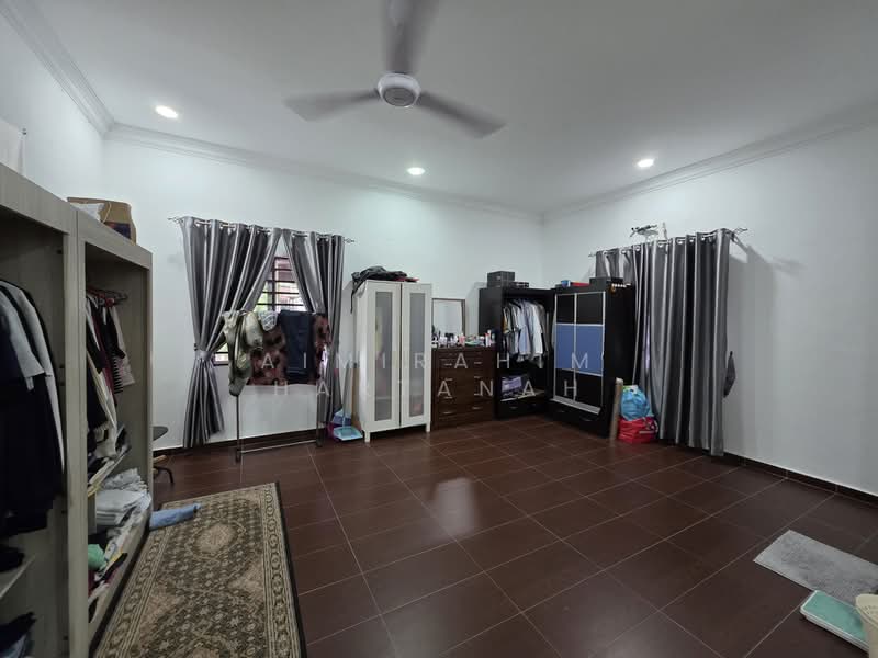 Bungalow for Sale in Taman Tenaga (Bandar Kinrara) - AimiRahim Hartanah - Bedroom - PropertyGuru.com.my