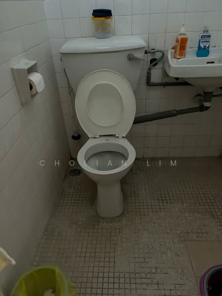 Rumah Teres 2 Tingkat untuk Dijual di Taman Connaught (Cheras) - Cholian Lim - Bathroom - PropertyGuru.com.my