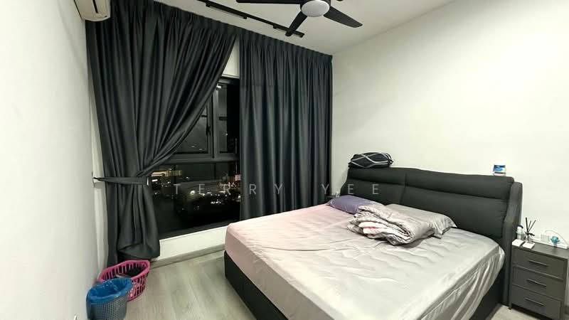 Kondominium untuk Dijual di The Hermington - Terry Yee - Bedroom - PropertyGuru.com.my
