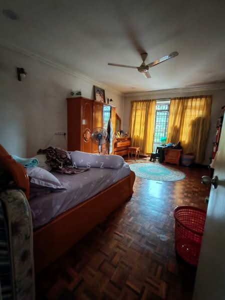 2-storey Terraced House for Sale in Taman Mount Austin (Tebrau) - Jasz Ong - Bedroom - PropertyGuru.com.my