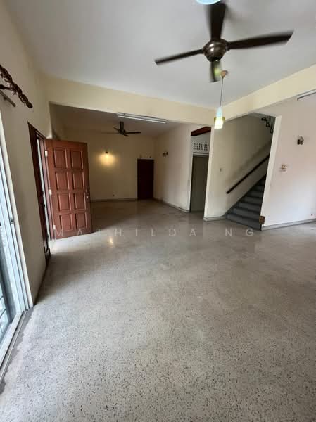 Rumah Banglo untuk Dijual di Seksyen 22 (Petaling Jaya) - Mathilda Ng - Living Room - PropertyGuru.com.my