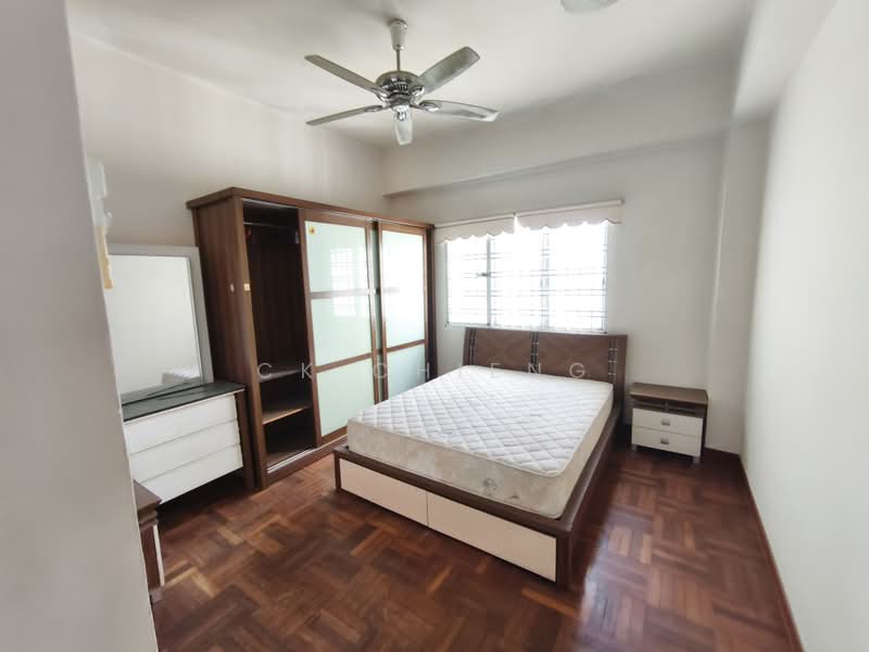 Condominium for Sale at Ridzuan Condominium - CK Chieng - Bedroom - PropertyGuru.com.my