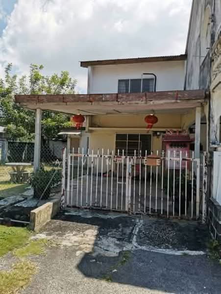 1.5-storey Terraced House for Sale in Taman Berlian (Kajang) - Alvin Lee - Exterior - PropertyGuru.com.my