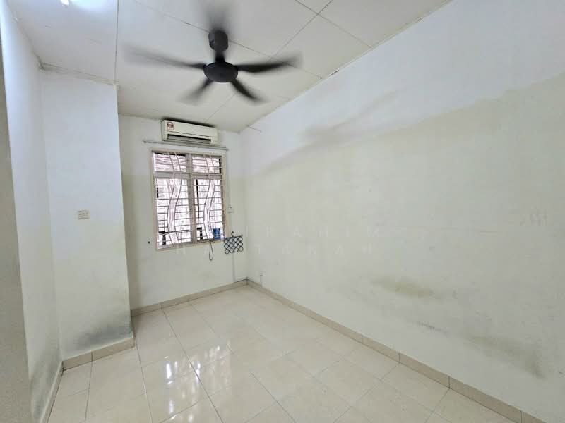 Rumah Teres untuk Dijual di Bandar Puteri Klang (Klang) - AimiRahim Hartanah - Interior - PropertyGuru.com.my
