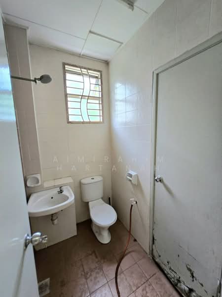 Rumah Teres untuk Dijual di Bandar Puteri Klang (Klang) - AimiRahim Hartanah - Bathroom - PropertyGuru.com.my