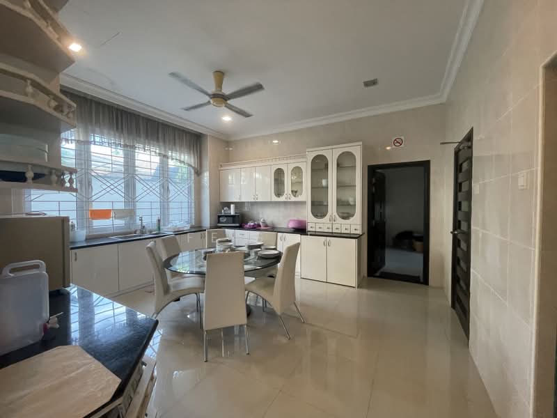 Rumah Banglo untuk Dijual di Damansara Heights (Kuala Lumpur) - Feisal . - Kitchen - PropertyGuru.com.my