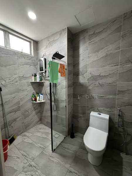 Rumah Berkembar untuk Dijual di Ulu Tiram (Johor) - Vinna Loh - Bathroom - PropertyGuru.com.my