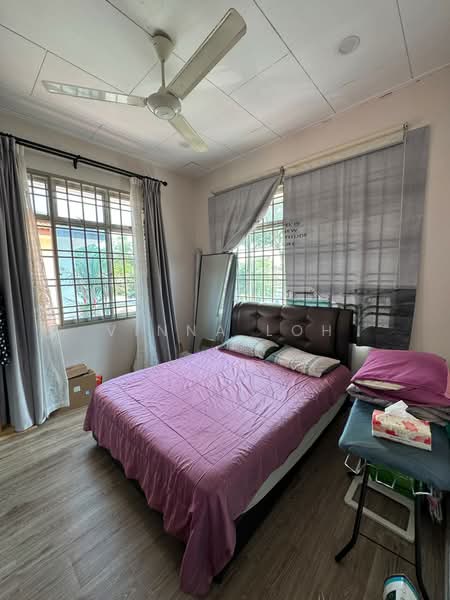 Rumah Berkembar untuk Dijual di Ulu Tiram (Johor) - Vinna Loh - Bedroom - PropertyGuru.com.my