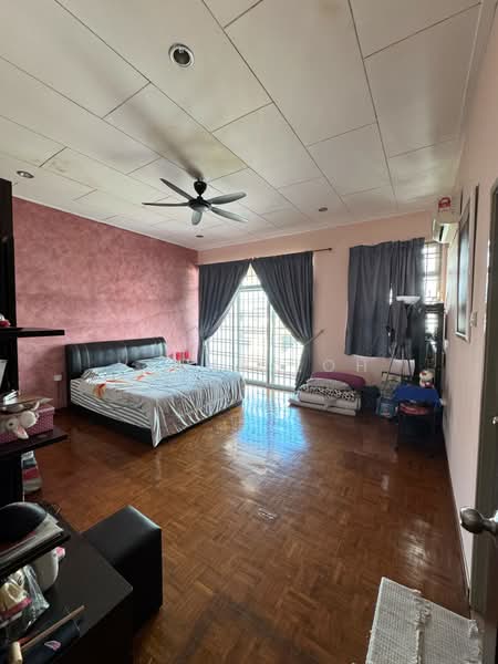 Rumah Berkembar untuk Dijual di Ulu Tiram (Johor) - Vinna Loh - Bedroom - PropertyGuru.com.my