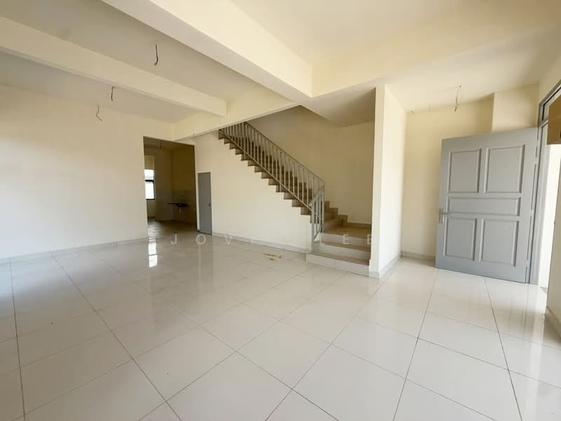 2-storey Terraced House for Sale in Parit Buntar (Perak) - Jovin Lee - Interior - PropertyGuru.com.my