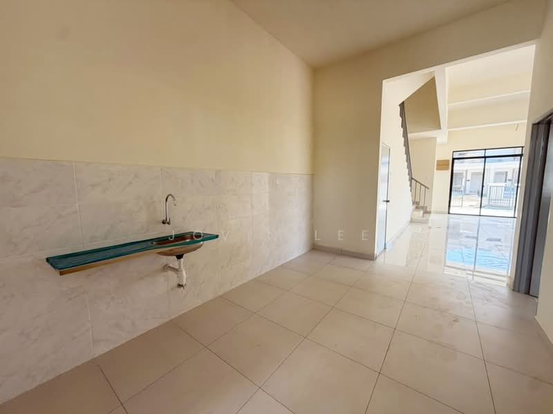 2-storey Terraced House for Sale in Parit Buntar (Perak) - Jovin Lee - Interior - PropertyGuru.com.my