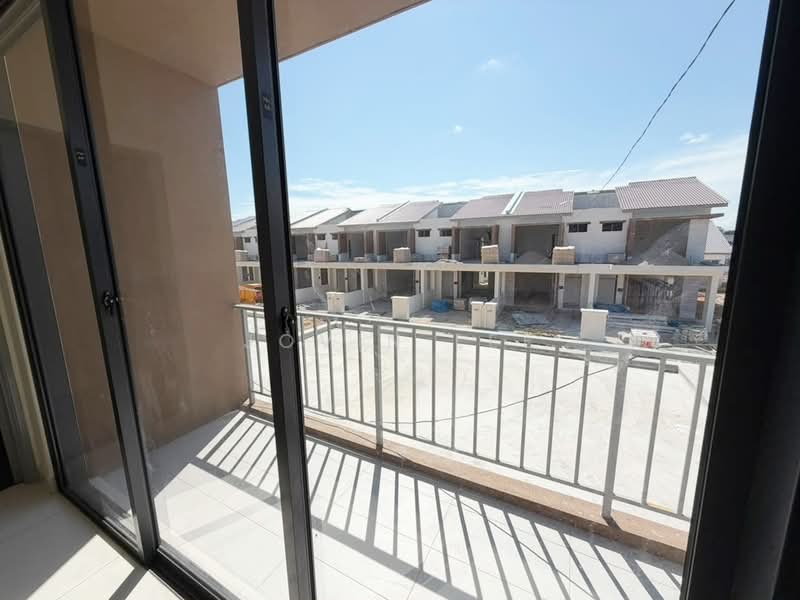2-storey Terraced House for Sale in Parit Buntar (Perak) - Jovin Lee - Exterior - PropertyGuru.com.my