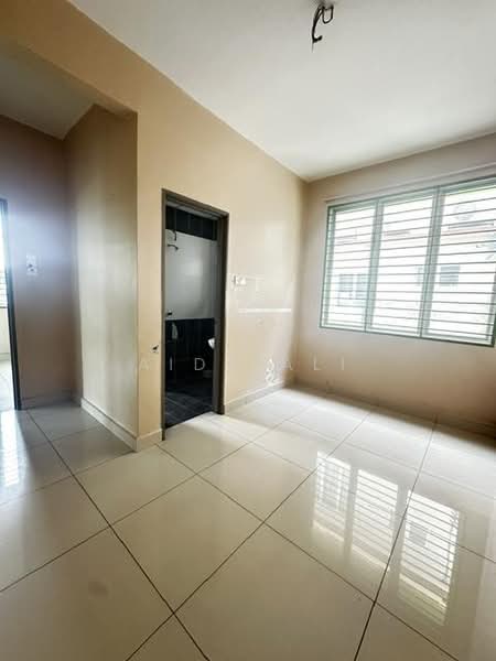 4-storey Terraced House for Sale in Shah Alam (Selangor) - Aida Ali - Interior - PropertyGuru.com.my