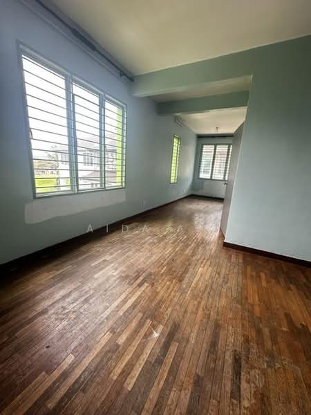 4-storey Terraced House for Sale in Shah Alam (Selangor) - Aida Ali - Interior - PropertyGuru.com.my