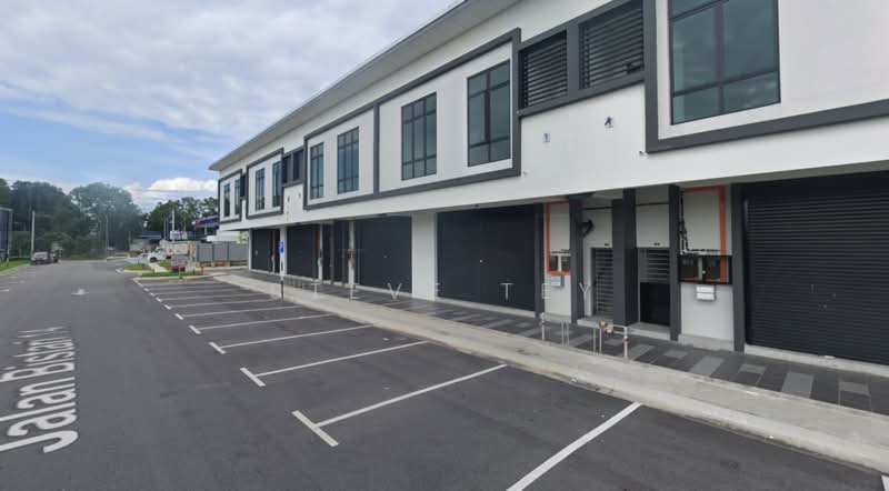Shop for Sale in Bandar Selesa Jaya (Skudai) - Steve Tey - Exterior - PropertyGuru.com.my