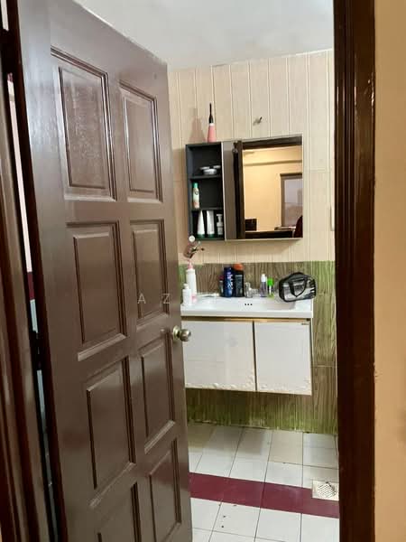 Condominium for Sale at Sri Alam Condominium - Azmi . - PropertyGuru.com.my