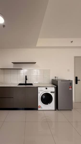 Service Residence for Rent at Horizon Suites - Joan Loh - Kitchen - PropertyGuru.com.my
