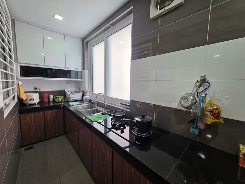 Rumah Teres 3 Tingkat untuk Dijual di Shah Alam (Selangor) - Joseph Chan - Kitchen - PropertyGuru.com.my