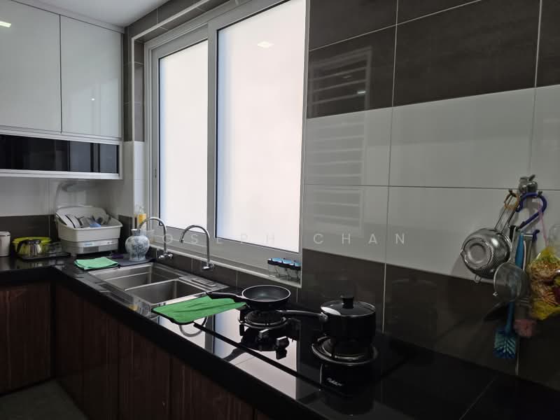 Rumah Teres 3 Tingkat untuk Dijual di Shah Alam (Selangor) - Joseph Chan - Kitchen - PropertyGuru.com.my