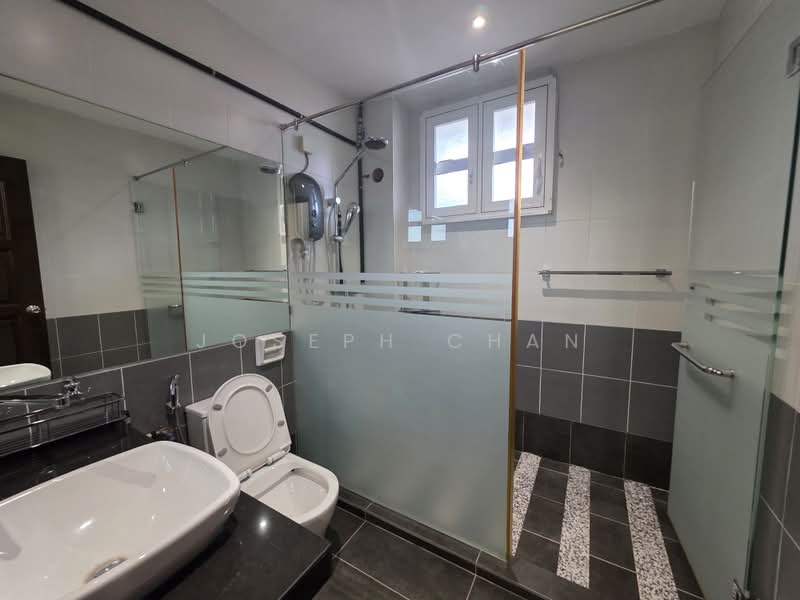 Rumah Teres 3 Tingkat untuk Dijual di Shah Alam (Selangor) - Joseph Chan - Bathroom - PropertyGuru.com.my