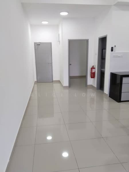 Kondominium untuk Dijual di Avia Plus, Bandar Country Homes - Alice Low - Corridor - PropertyGuru.com.my