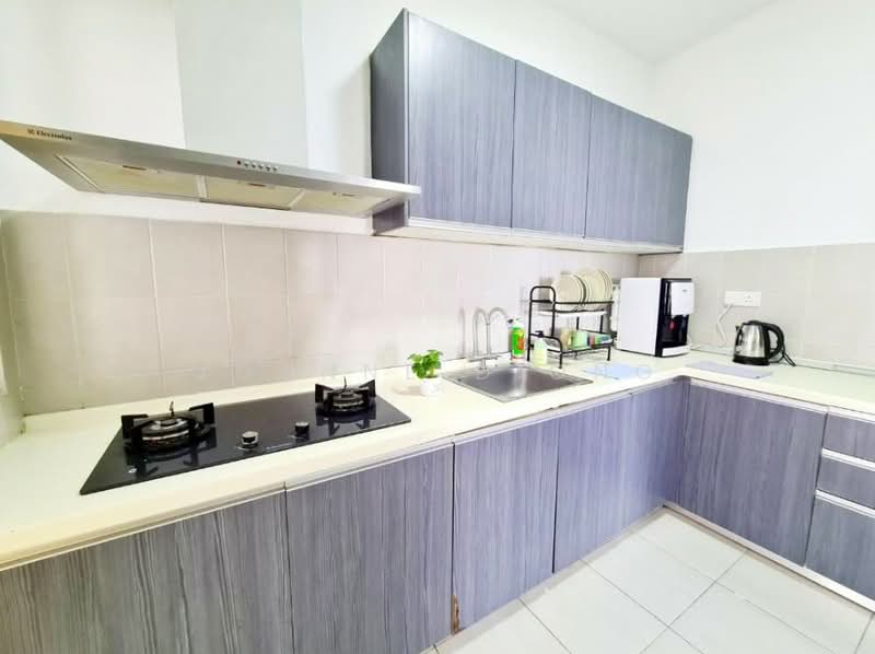 Servis Apartment untuk Disewa di Koi Kinrara - Joanne Diong - Kitchen - PropertyGuru.com.my
