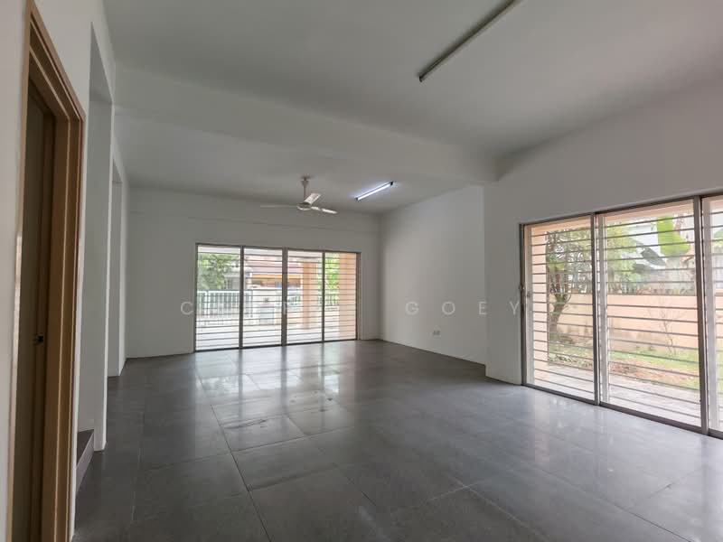 Semi-Detached House for Sale in Taman Puncak Jalil (Seri Kembangan) - Cedric Goey - PropertyGuru.com.my