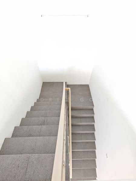 Semi-Detached House for Sale in Taman Puncak Jalil (Seri Kembangan) - Cedric Goey - PropertyGuru.com.my