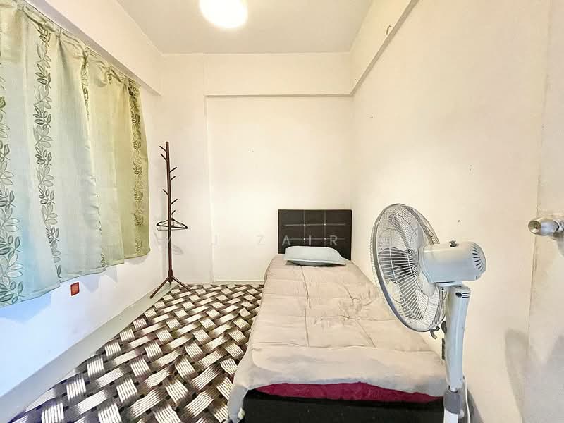 Kondominium untuk Dijual di Estana Court - M.J Zairin - Bedroom - PropertyGuru.com.my
