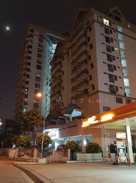 Kondominium untuk Dijual di Fajar Ria @ Pantai - Fatin Azemi - Exterior - PropertyGuru.com.my