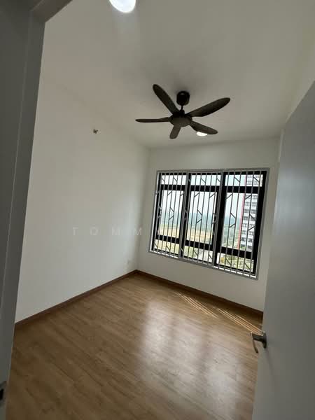 Servis Apartment untuk Disewa di The Amber Residence @ TwentyFive.7 - TOMMY TAN - Bedroom - PropertyGuru.com.my