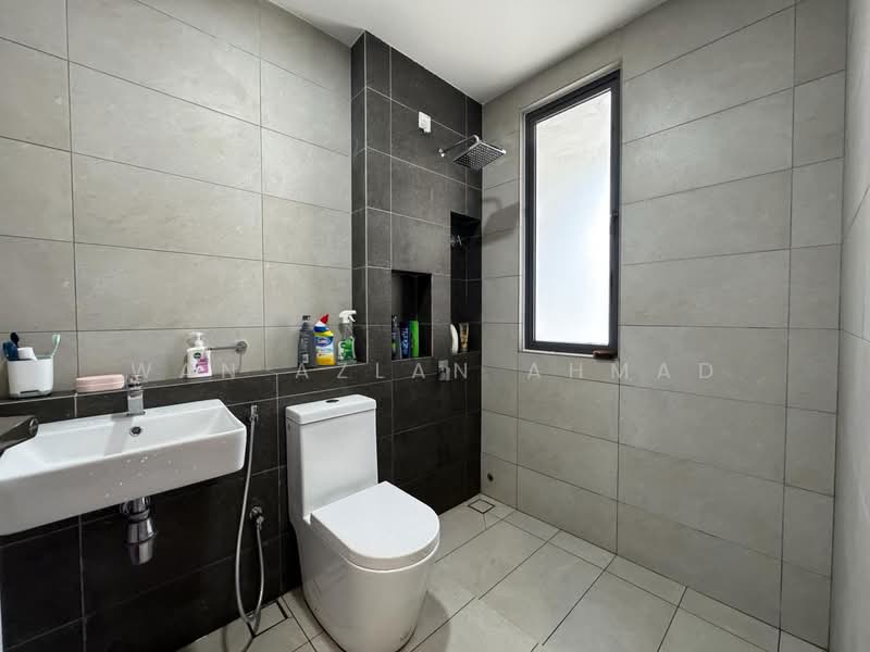 2-storey Terraced House for Sale in Shah Alam (Selangor) - Wan Azlan Ahmad - PropertyGuru.com.my