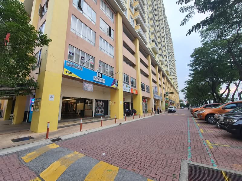Kondominium untuk Disewa di Platinum Lake PV 12 - Jenny Ng - Exterior - PropertyGuru.com.my