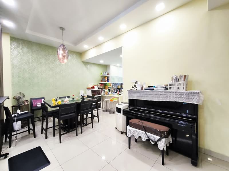 2-storey Terraced House for Sale in Bandar Puteri Puchong (Puchong) - Leon Lee - Dining Room - PropertyGuru.com.my
