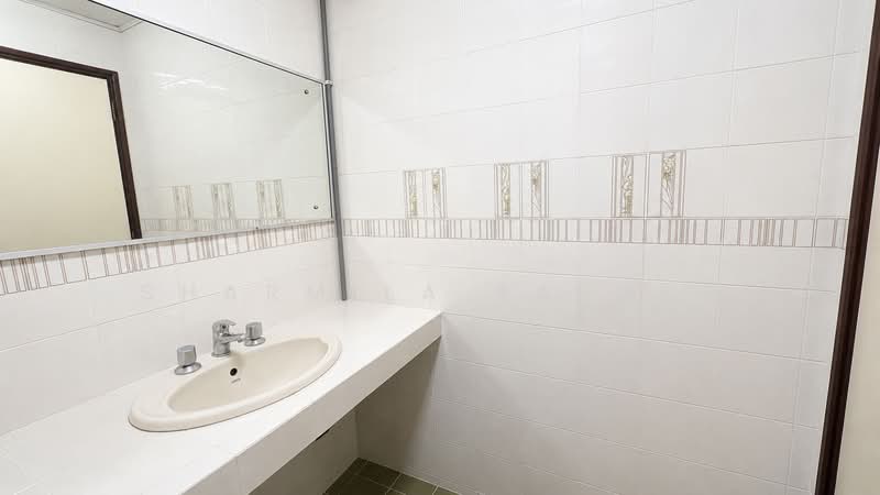 Kondominium untuk Dijual di Bangsar Puteri - Sharmila Taluar - Bathroom - PropertyGuru.com.my