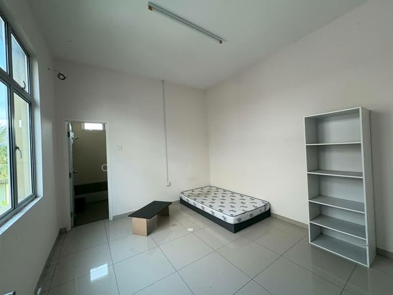 Rumah Berkembar untuk Disewa di Parit Sulong (Batu Pahat) - Celine Chai - Bedroom - PropertyGuru.com.my