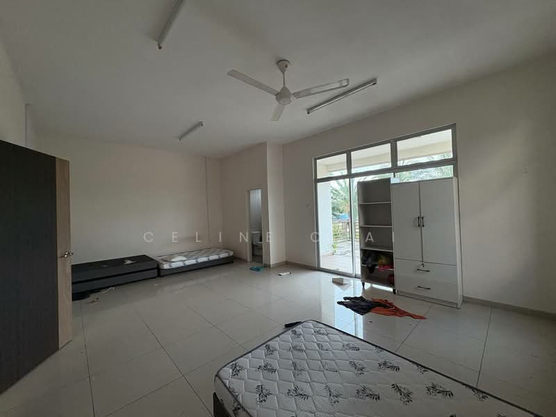 Rumah Berkembar untuk Disewa di Parit Sulong (Batu Pahat) - Celine Chai - Bedroom - PropertyGuru.com.my