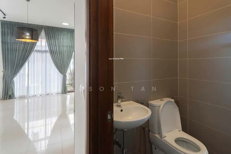Semi-Detached House for Sale in Eco Sanctuary (Telok Panglima Garang) - Jason Tan - Bathroom - PropertyGuru.com.my