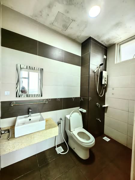Kondominium untuk Disewa di M Condominium @ Larkin - Sun Yap - Bathroom - PropertyGuru.com.my