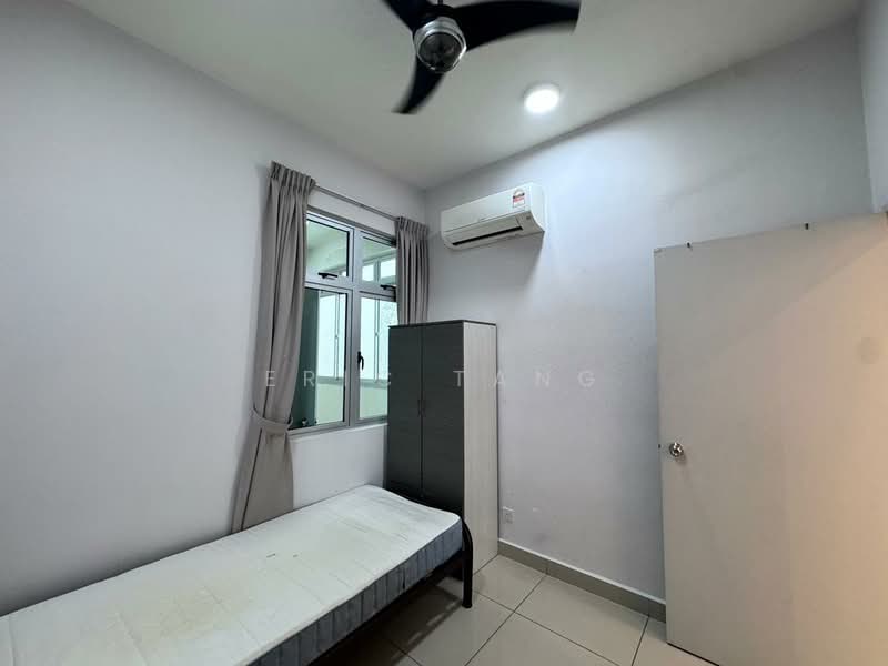 Service Residence for Rent at Meridin Bayvue Serviced Apartment - Eric Tang - Bedroom - PropertyGuru.com.my
