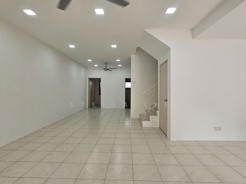 Rumah Teres 2 Tingkat untuk Dijual di Bandar Mahkota Cheras (Cheras) - Stella Lee - Living Room - PropertyGuru.com.my