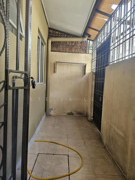Rumah Teres 2 Tingkat untuk Dijual di Bandar Mahkota Cheras (Cheras) - Stella Lee - Exterior - PropertyGuru.com.my