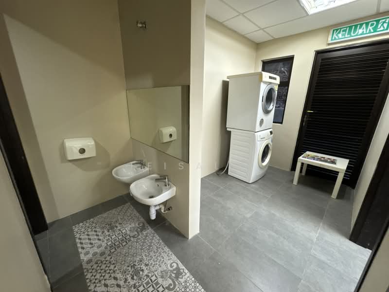 Rumah Banglo untuk Dijual di Bangsar (Kuala Lumpur) - Feisal . - Bathroom - PropertyGuru.com.my