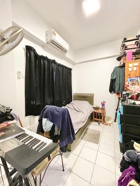 Apartment for Sale at Prima Saujana - M.J Zairin - Bedroom - PropertyGuru.com.my