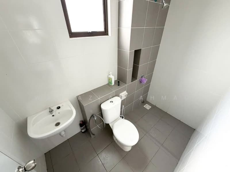 Rumah Teres untuk Dijual di Eco Grandeur (Puncak Alam) - Wan Azlan Ahmad - PropertyGuru.com.my