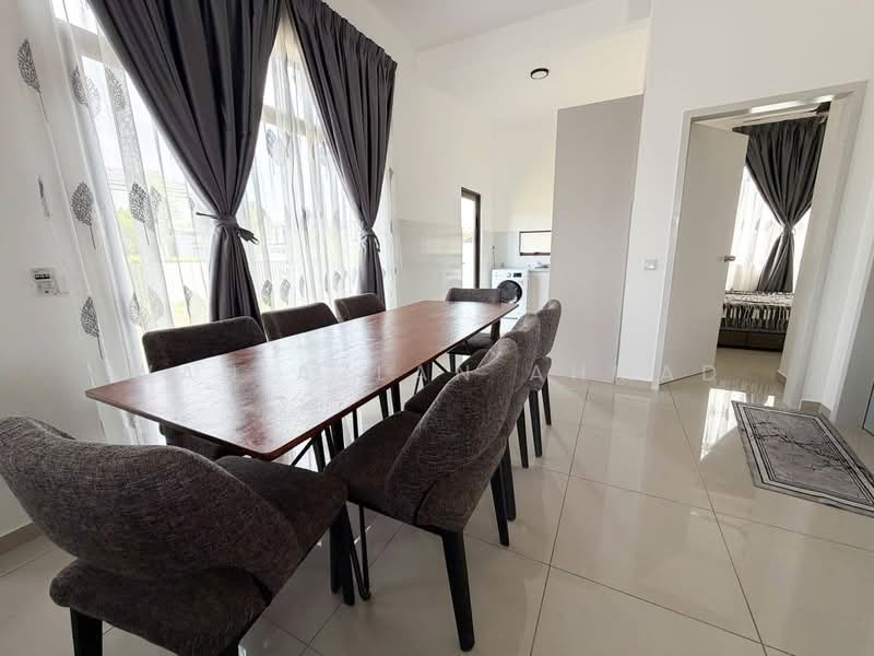 Rumah Teres untuk Dijual di Eco Grandeur (Puncak Alam) - Wan Azlan Ahmad - PropertyGuru.com.my
