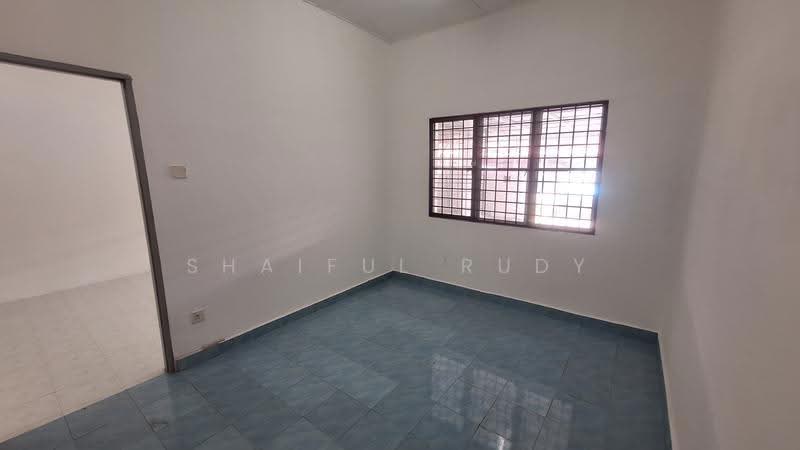 Rumah Teres 1-Tingkat untuk Dijual di Bandar Baru Kuala Selangor (Kuala Selangor) - Shaiful Rudy - Interior - PropertyGuru.com.my