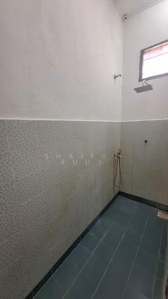 Rumah Teres 1-Tingkat untuk Dijual di Bandar Baru Kuala Selangor (Kuala Selangor) - Shaiful Rudy - Bathroom - PropertyGuru.com.my